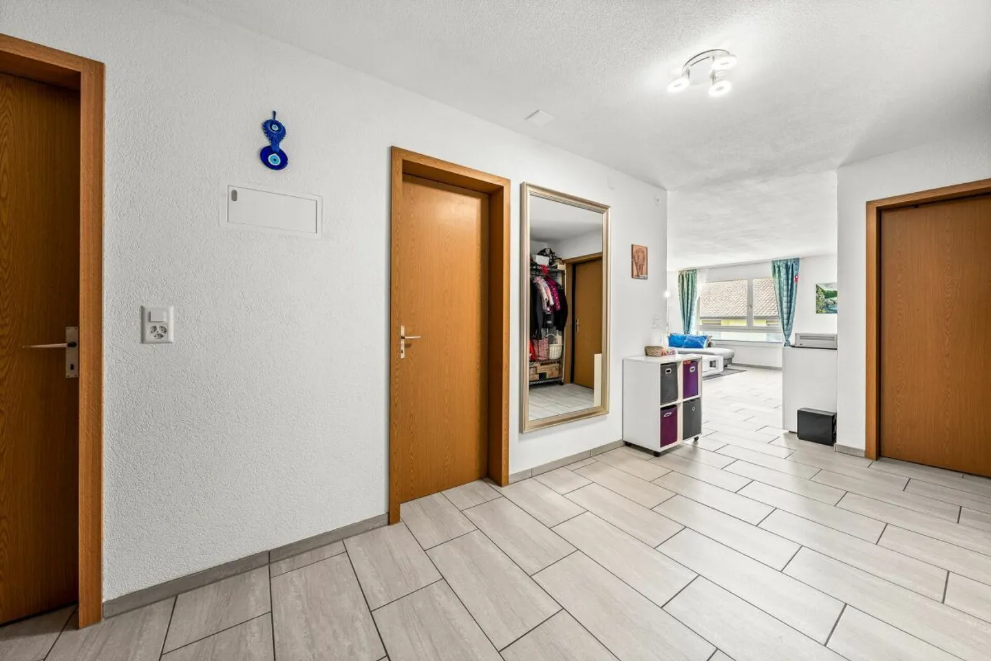 Maison ou investissement à fort rendement : appartement de 4,5 pièces - Photo 4 sur 14
