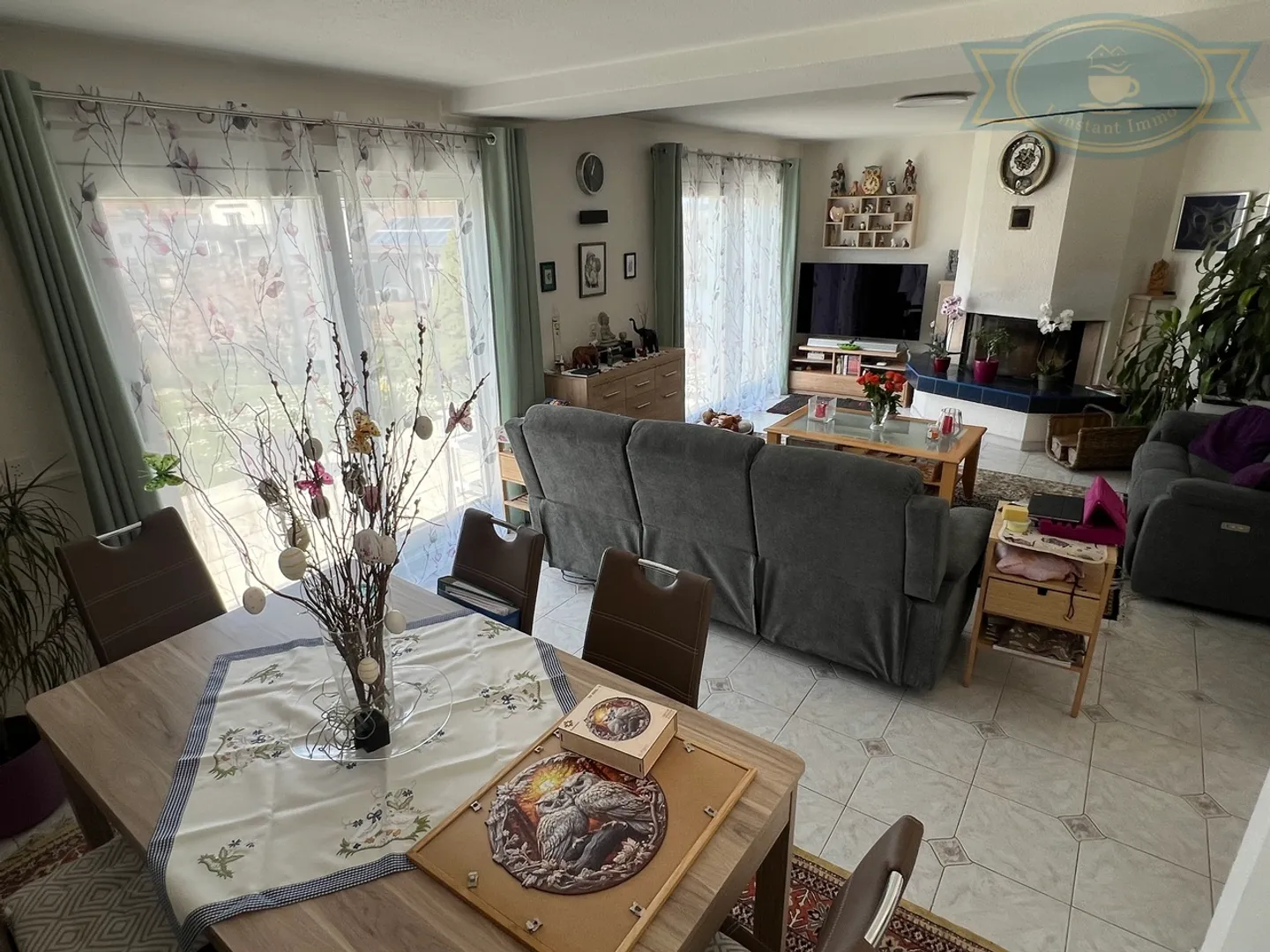 Villa familiare luminosa con grande giardino a Cornol - Foto 2 di 14