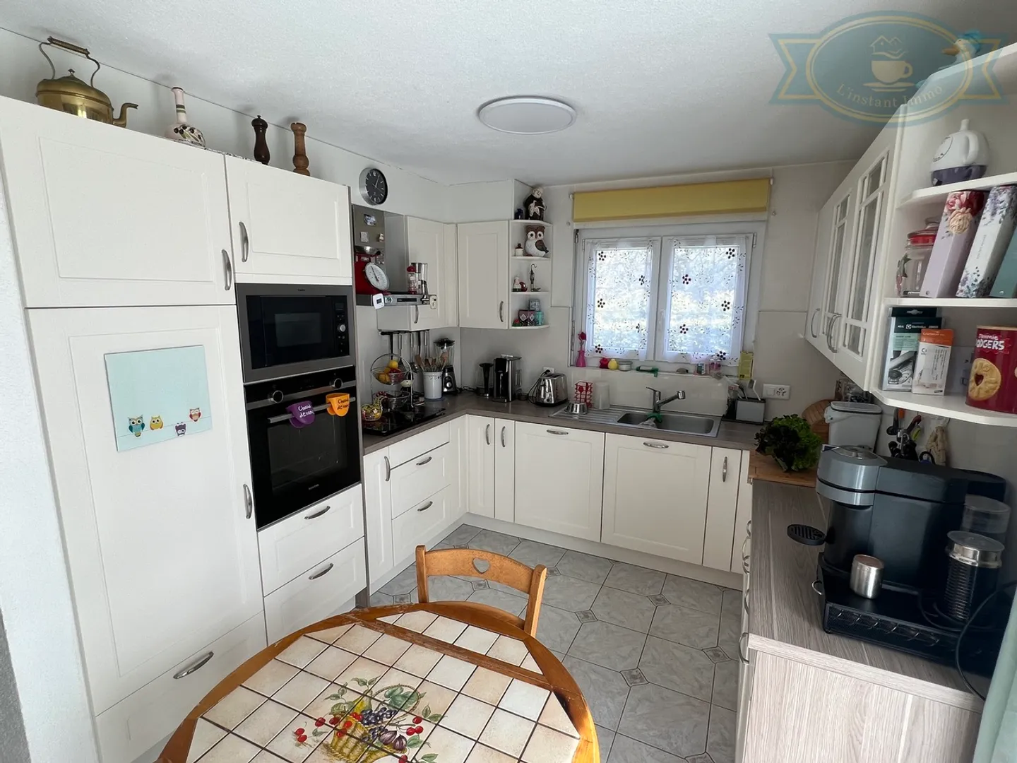 Villa familiare luminosa con grande giardino a Cornol - Foto 5 di 14