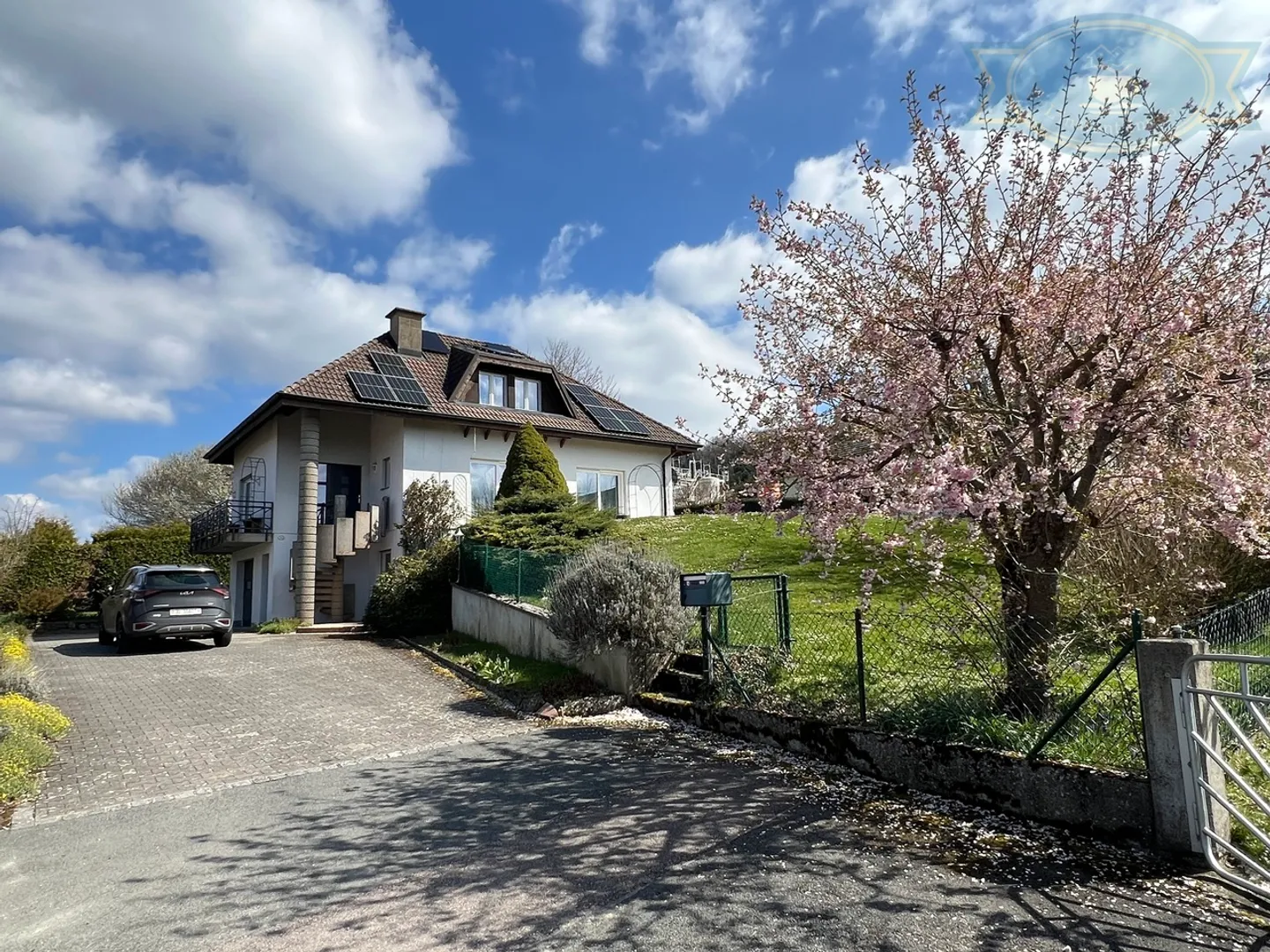 Villa familiare luminosa con grande giardino a Cornol - Foto 12 di 14