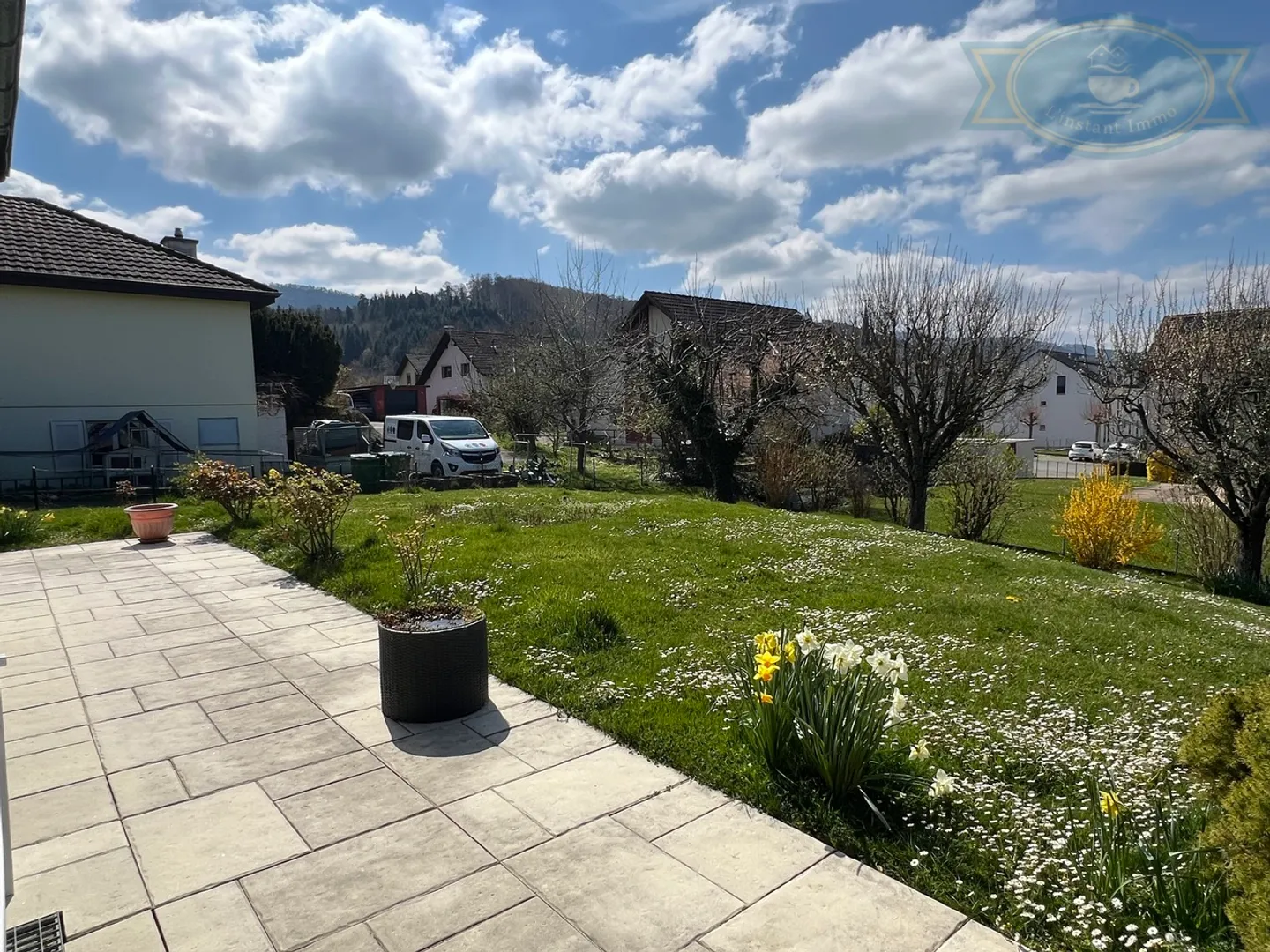 Villa familiare luminosa con grande giardino a Cornol - Foto 14 di 14