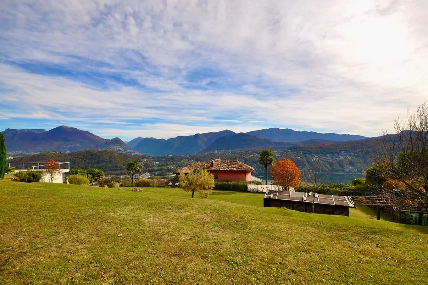 Terreno Edificabile di 1'150 mq con Vista Lago di Lugano a Vernate - Foto 5 di 7