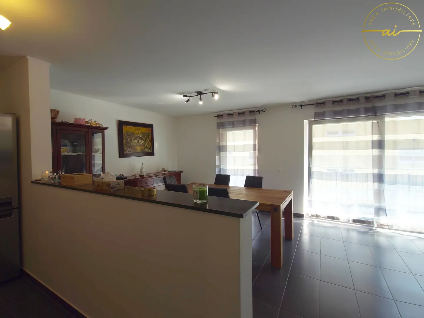 Appartamento luminoso 3.5 locali - Foto 2 di 10