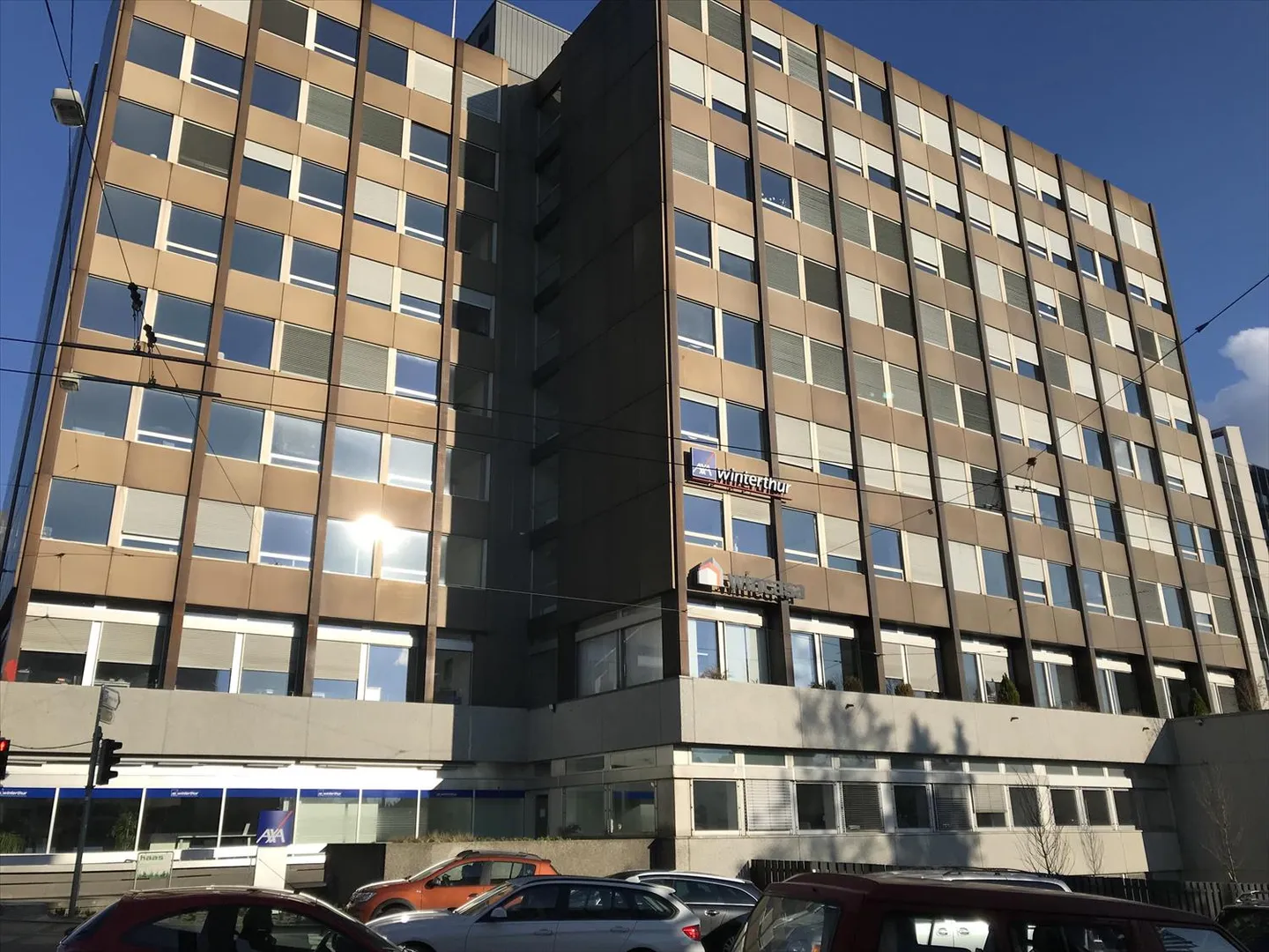 Posto auto in una posizione centrale! - Foto 1 di 2