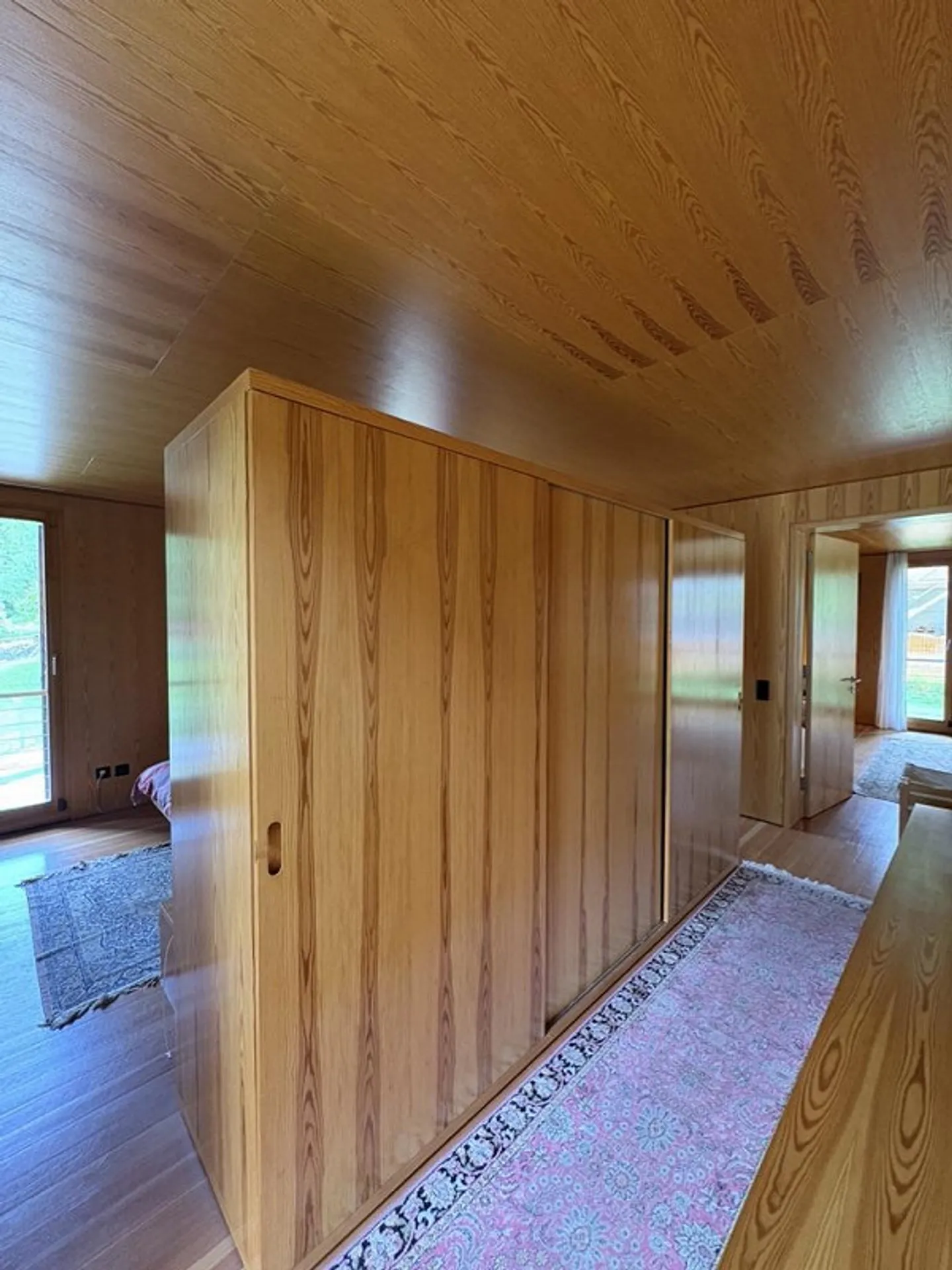 Casa in legno elegante nella natura - Foto 20 di 30