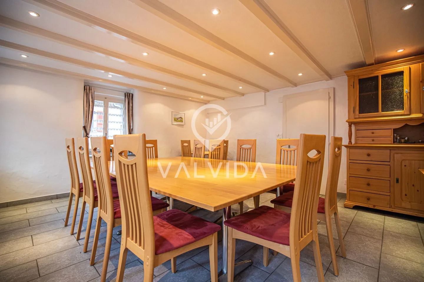 Ristorante de la Poste incl. appartamento di 4,5 vani - Foto 6 di 12