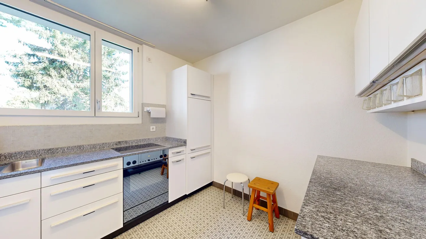 Charmantes 6.5-Zimmer-Doppeleinfamilienhaus an attraktiver Lage - Photo 6 of 17