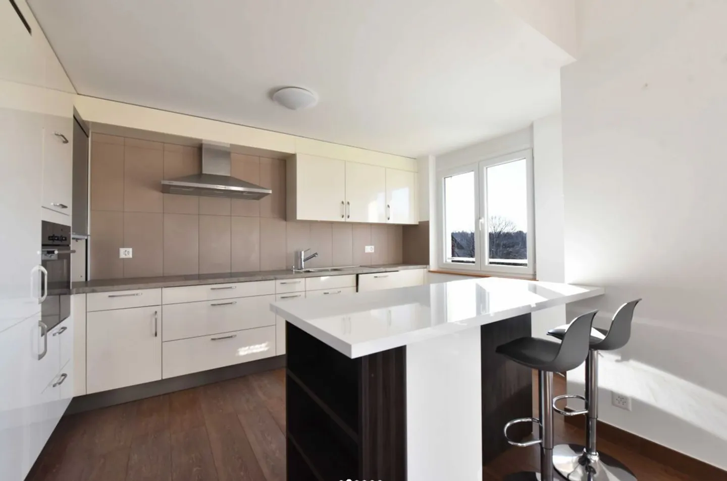 «Dachgeschosswohnung - Baulmes» - Foto 3 von 8