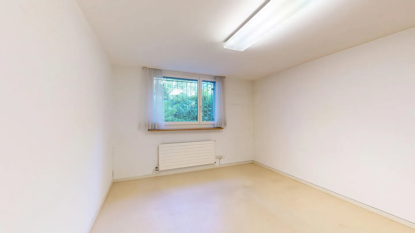 Charmantes 6.5-Zimmer-Doppeleinfamilienhaus an attraktiver Lage - Photo 13 of 17