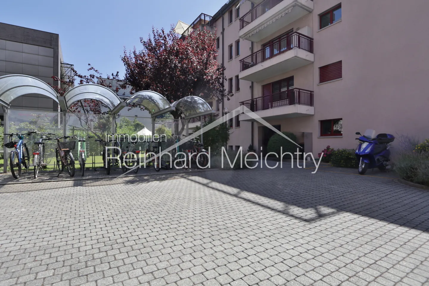 3.5 Room Penthouse Apartment in the Center of Visp for Rent - Photo 13 of 30