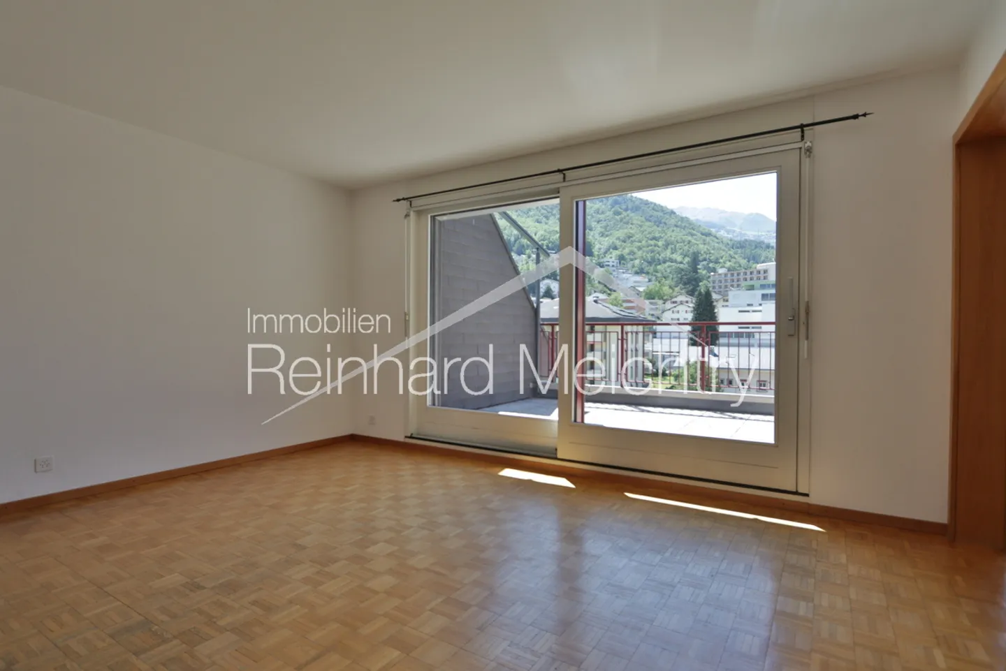 3.5 Room Penthouse Apartment in the Center of Visp for Rent - Photo 15 of 30