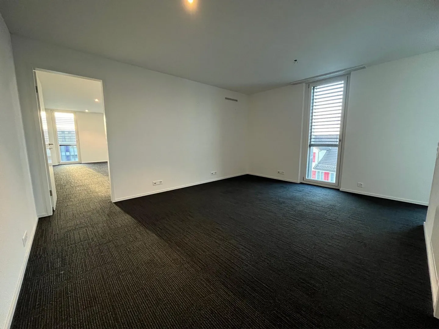 Zentrales Büro für Startups - Foto 12 von 14