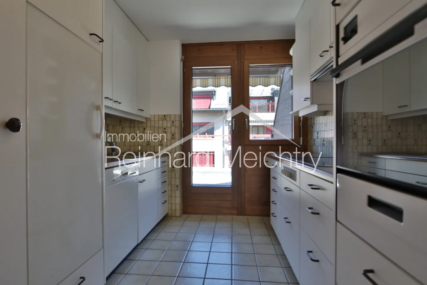 3.5 Room Penthouse Apartment in the Center of Visp for Rent - Photo 20 of 30
