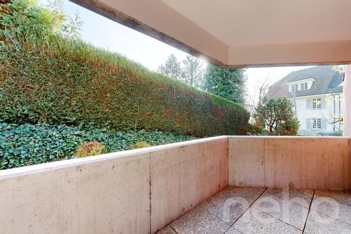 Ampio appartamento 3.5p in zona tranquilla, a due passi dal centro di Chailly - Foto 11 di 12