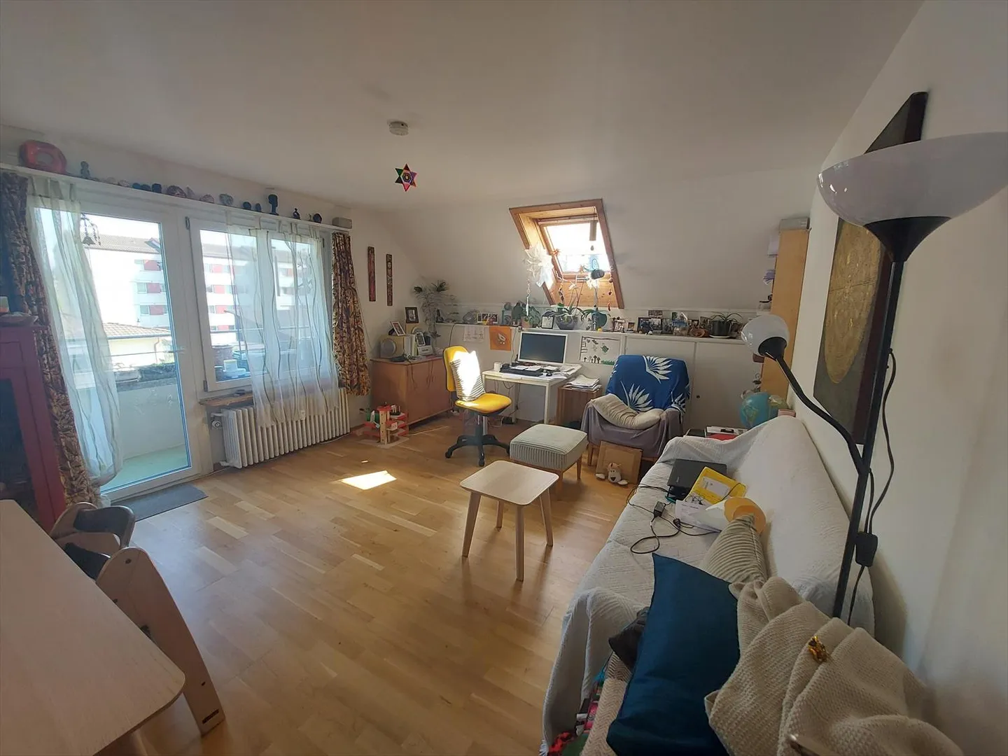 CONVIVIAL ET ENSOLEILLÉ - Photo 1 sur 9