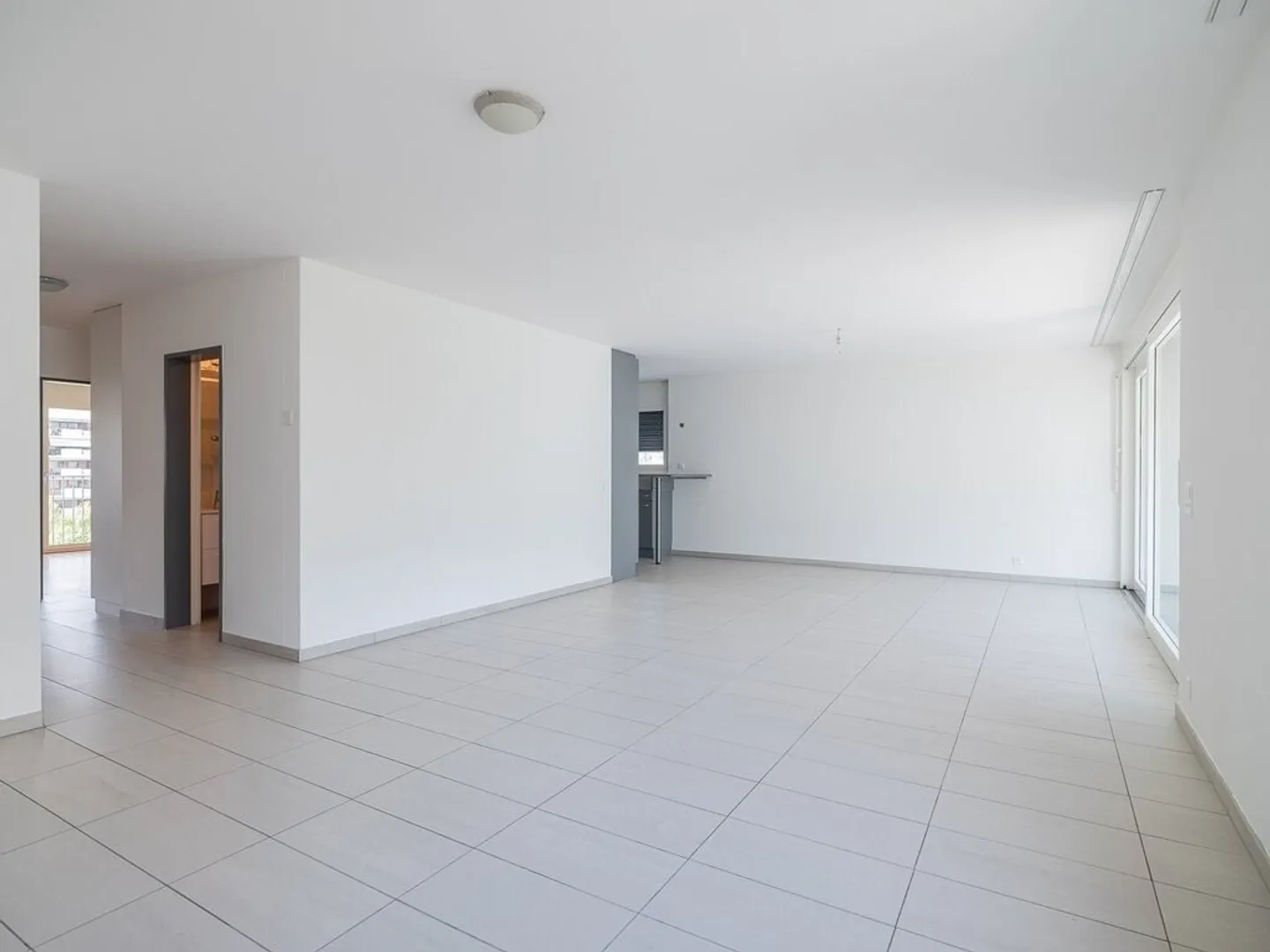 Appartement Sion - 4.5 pièces - Photo 2 sur 12