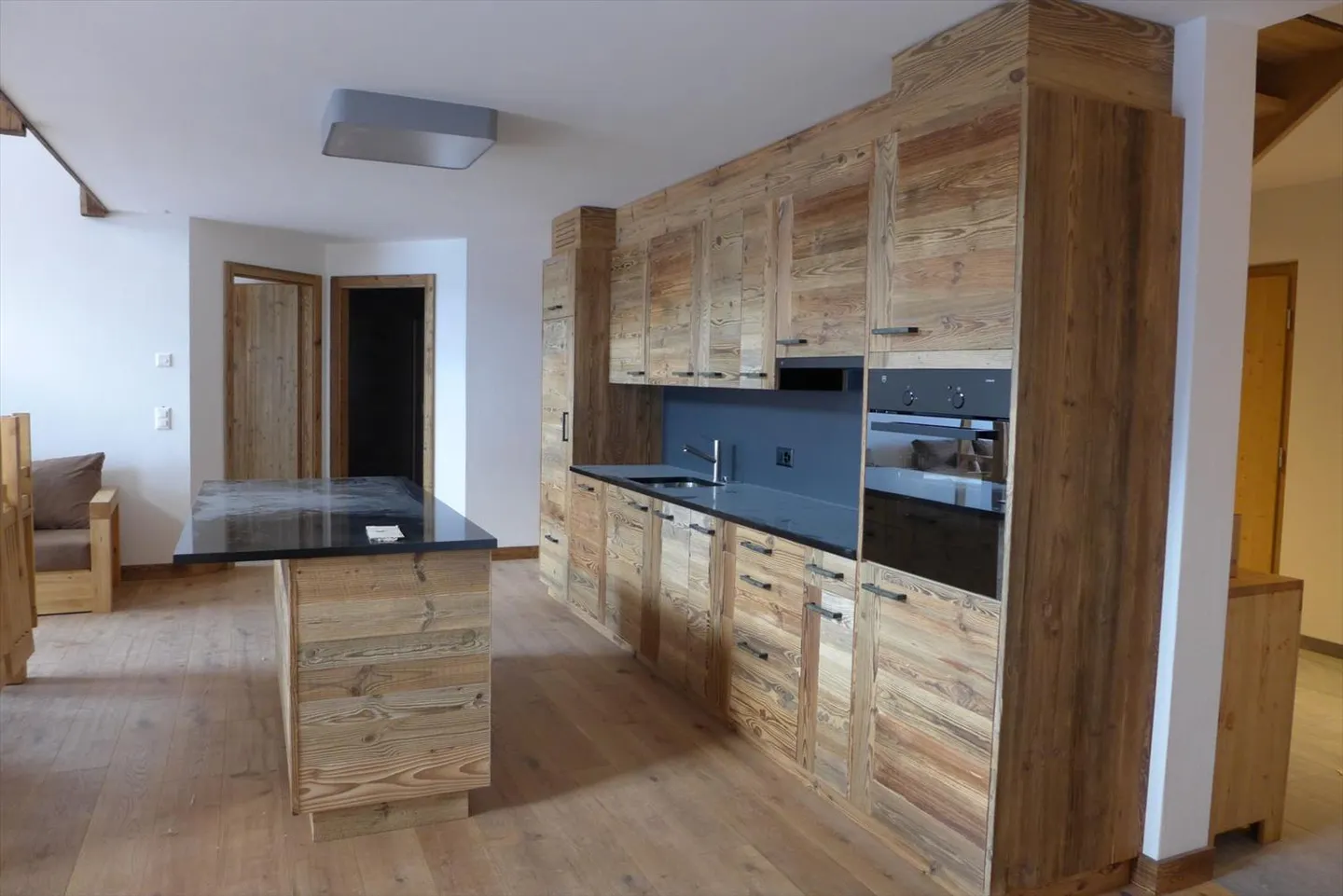 Attico duplex sulla pista; non puoi sognare di meglio! - Foto 4 di 13