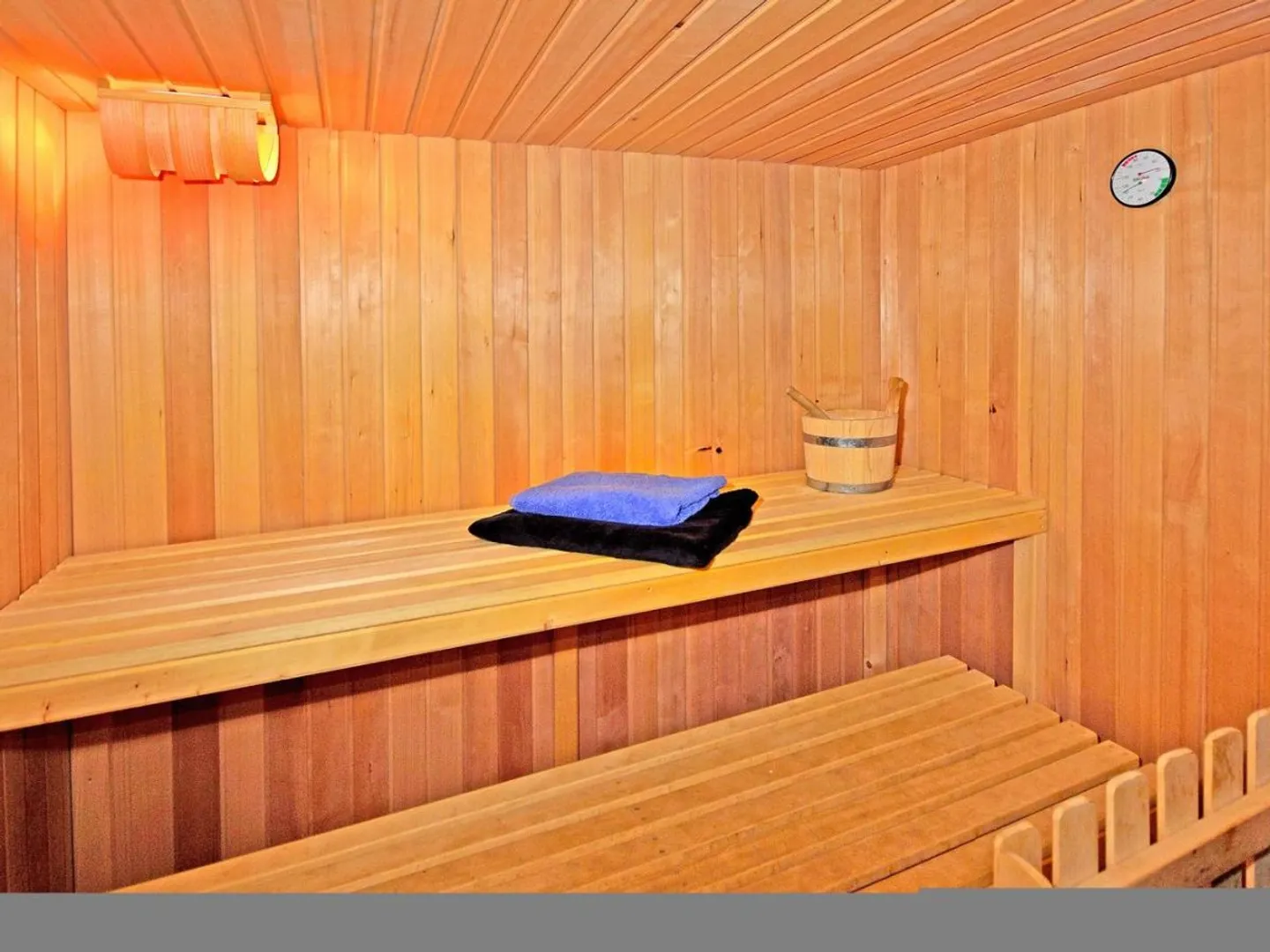 Geräumiges Chalet in zentraler Lage - Foto 12 von 13