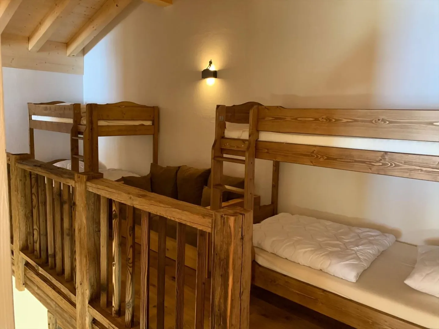 Attico duplex sulla pista; non puoi sognare di meglio! - Foto 10 di 13