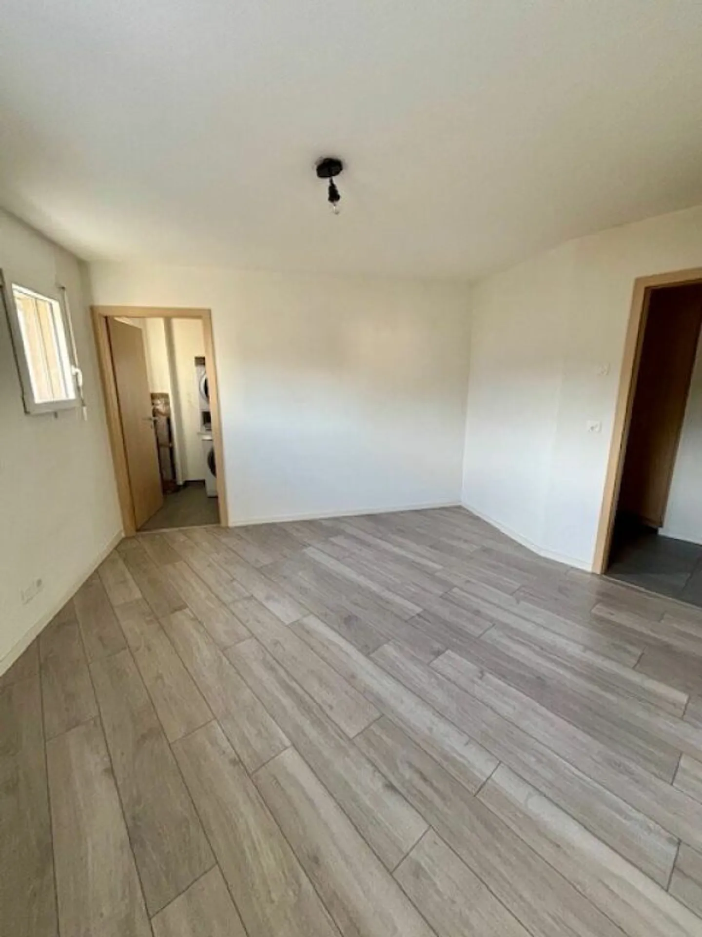 Beautiful 2.5 room apartment - Photo 5 of 9