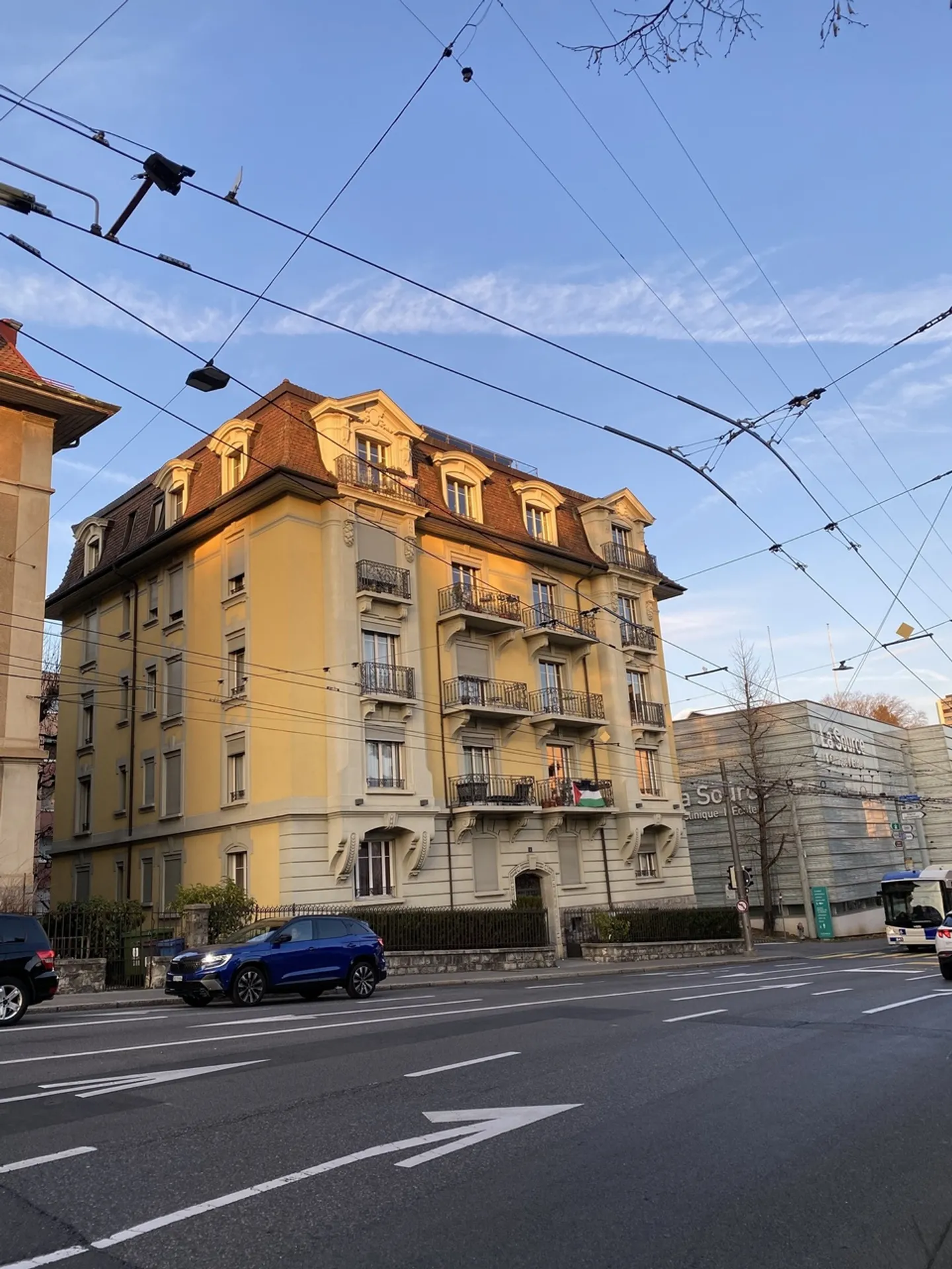 Apartment Lausanne - 5 rooms - Photo 9 of 10