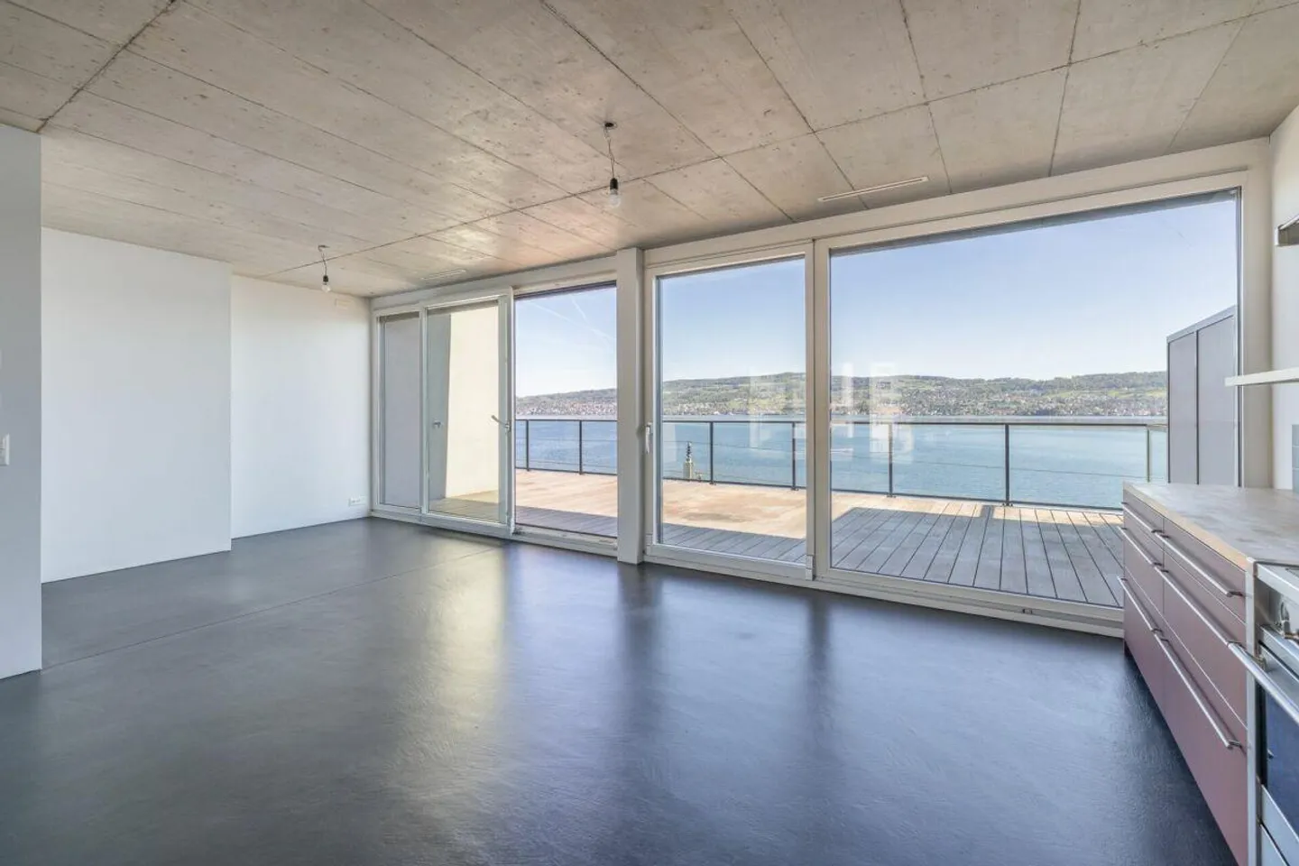 Maisonette Attica 3.5 stanze sulla riva del lago di Zurigo - Foto 5 di 13