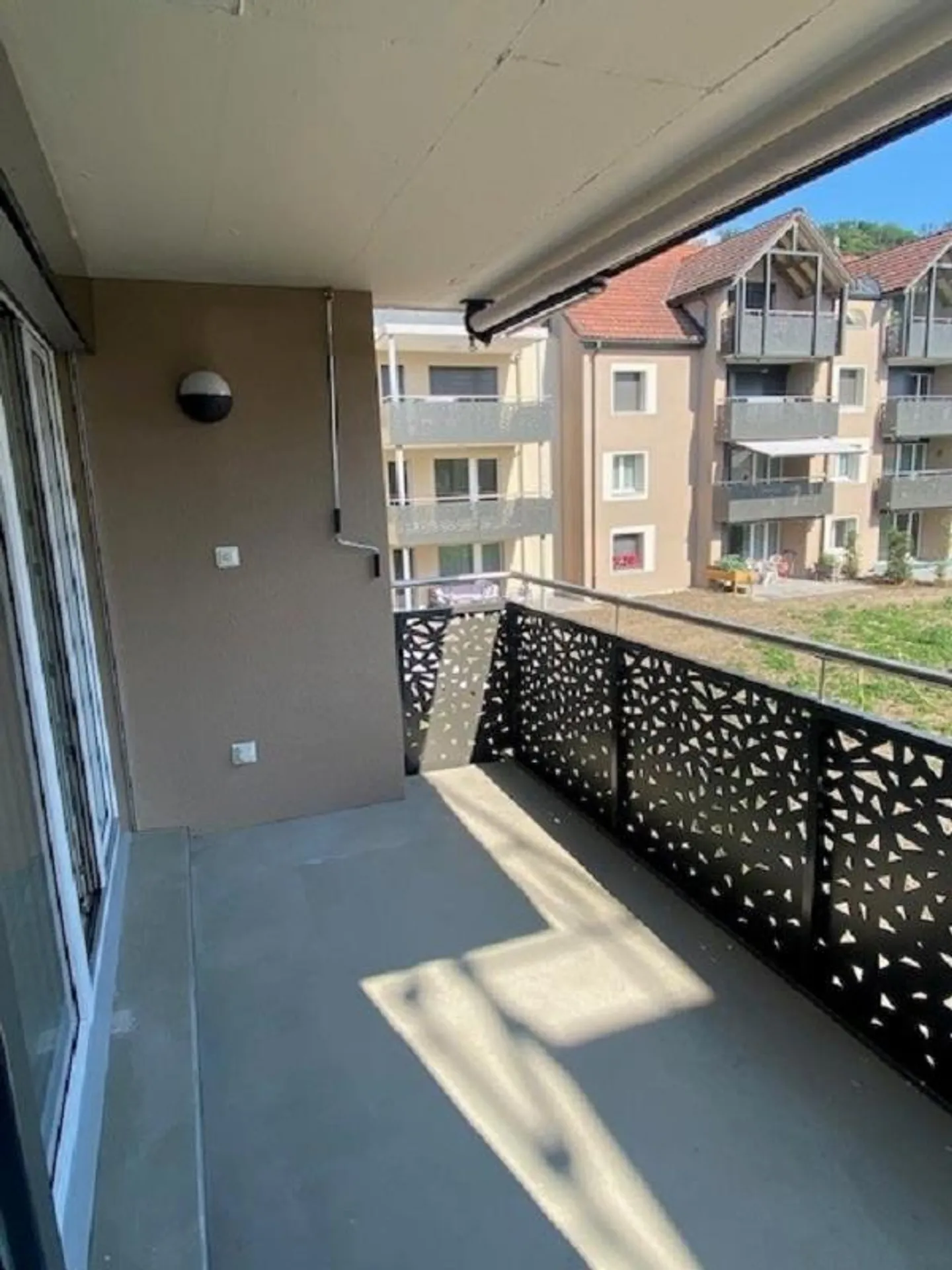 Sunny 3.5-room apartment with a feel-good character - Photo 7 of 9