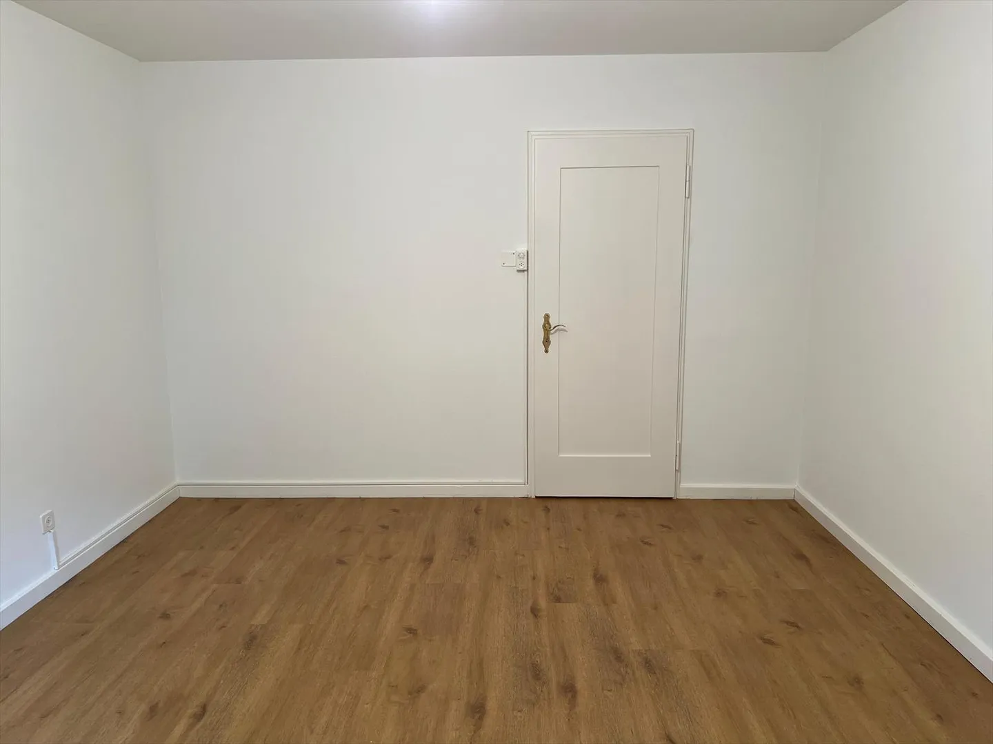 Living at the Pulse of the City - Photo 11 of 12