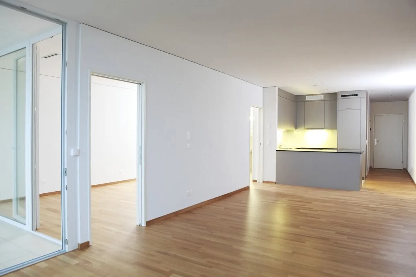 L'appartement cherche un célibataire - Photo 2 sur 7