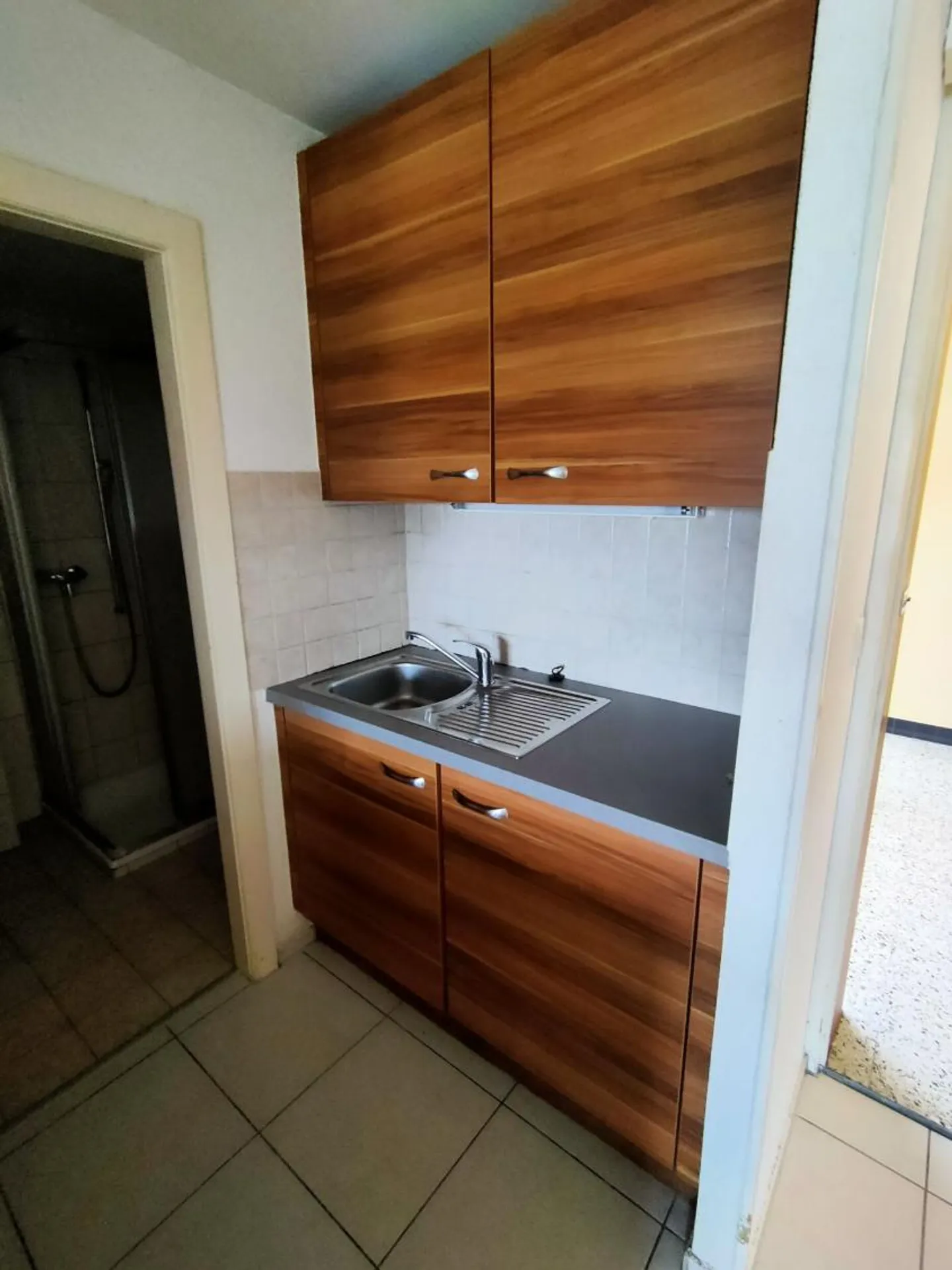 1 Room Apartment - Yverdon-les-Bains - Photo 3 of 4