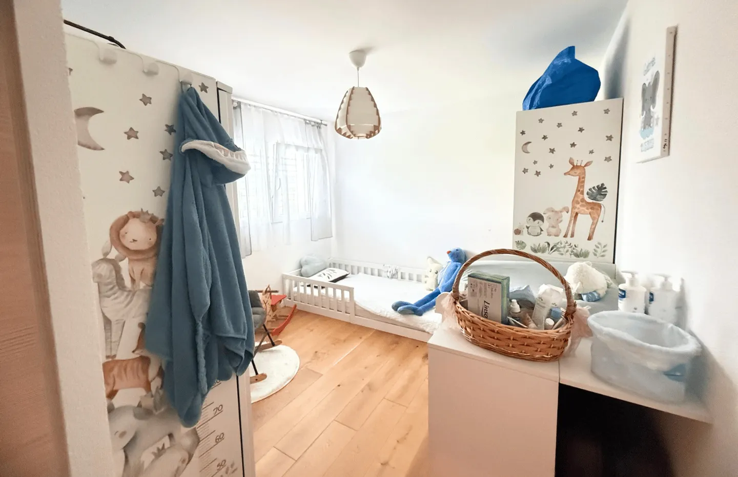 Prächtige 4,5-Zimmer-Wohnung in Trey - Neubau 2021 - Foto 6 von 15