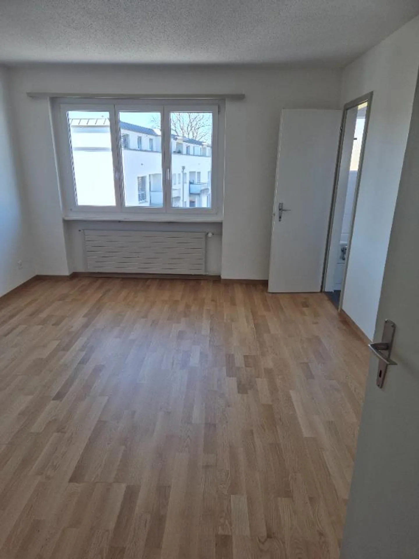 «modernisierte, stilechte, praktische 4.5 Zimmerwohnung» - Foto 4 von 9