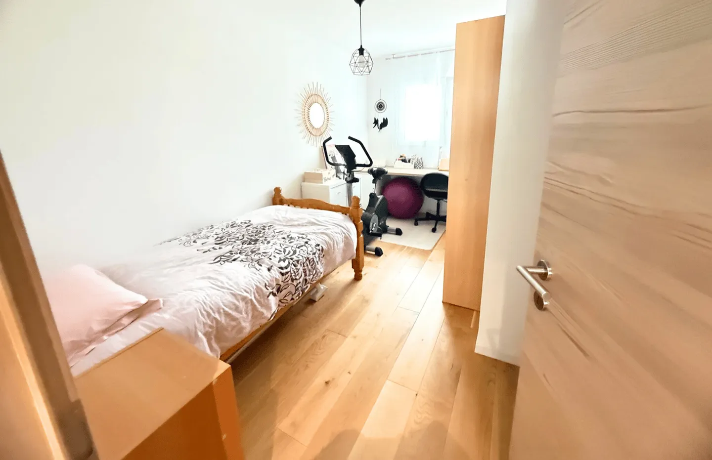 Prächtige 4,5-Zimmer-Wohnung in Trey - Neubau 2021 - Foto 7 von 15