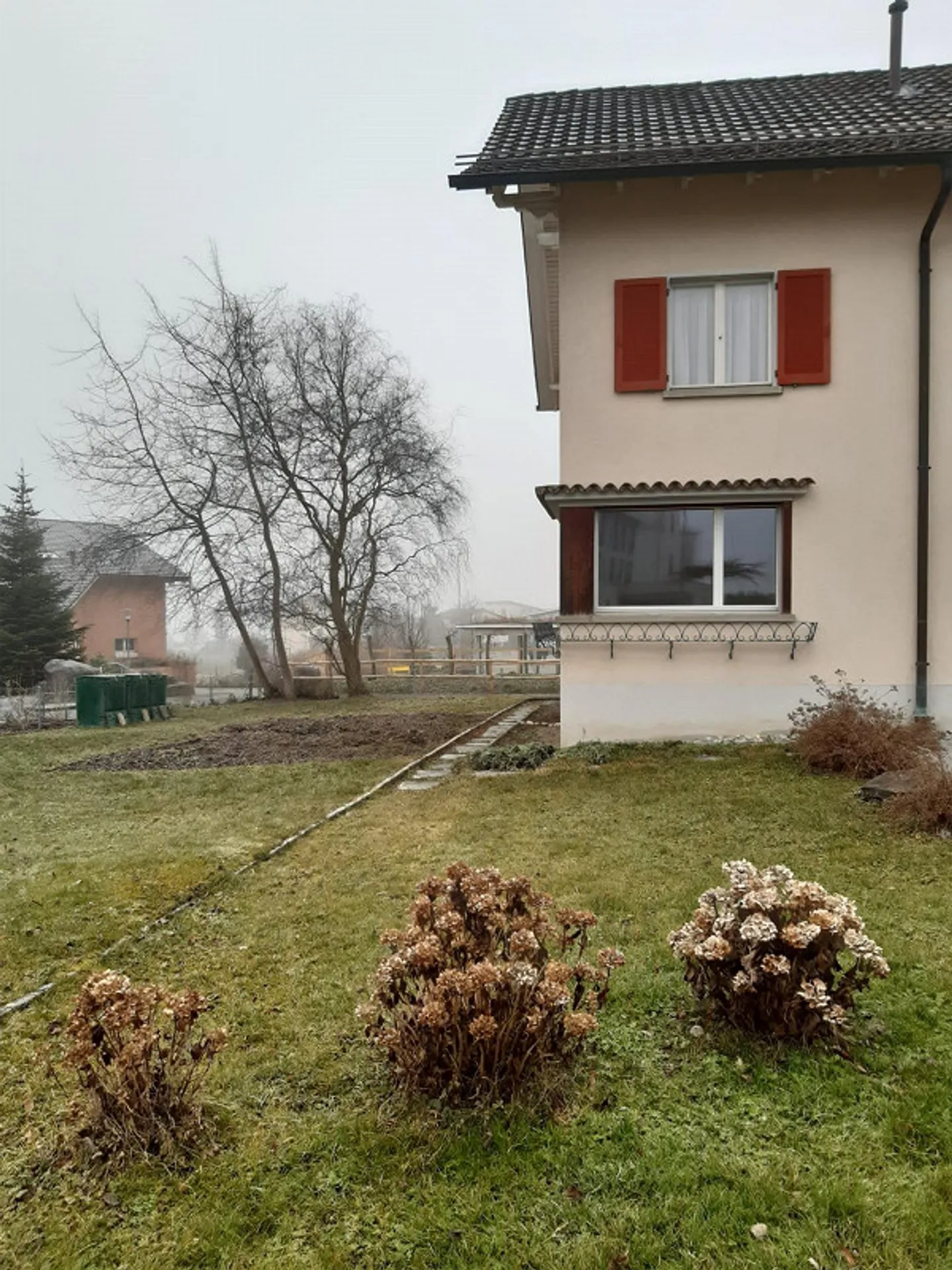 5-room apartment with patio - Photo 1 of 5