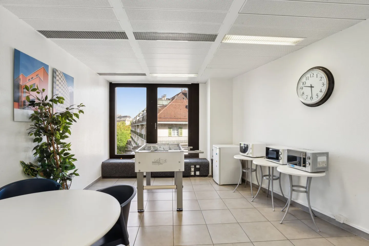 Modernes Büro mit Seeblick - Foto 11 von 12