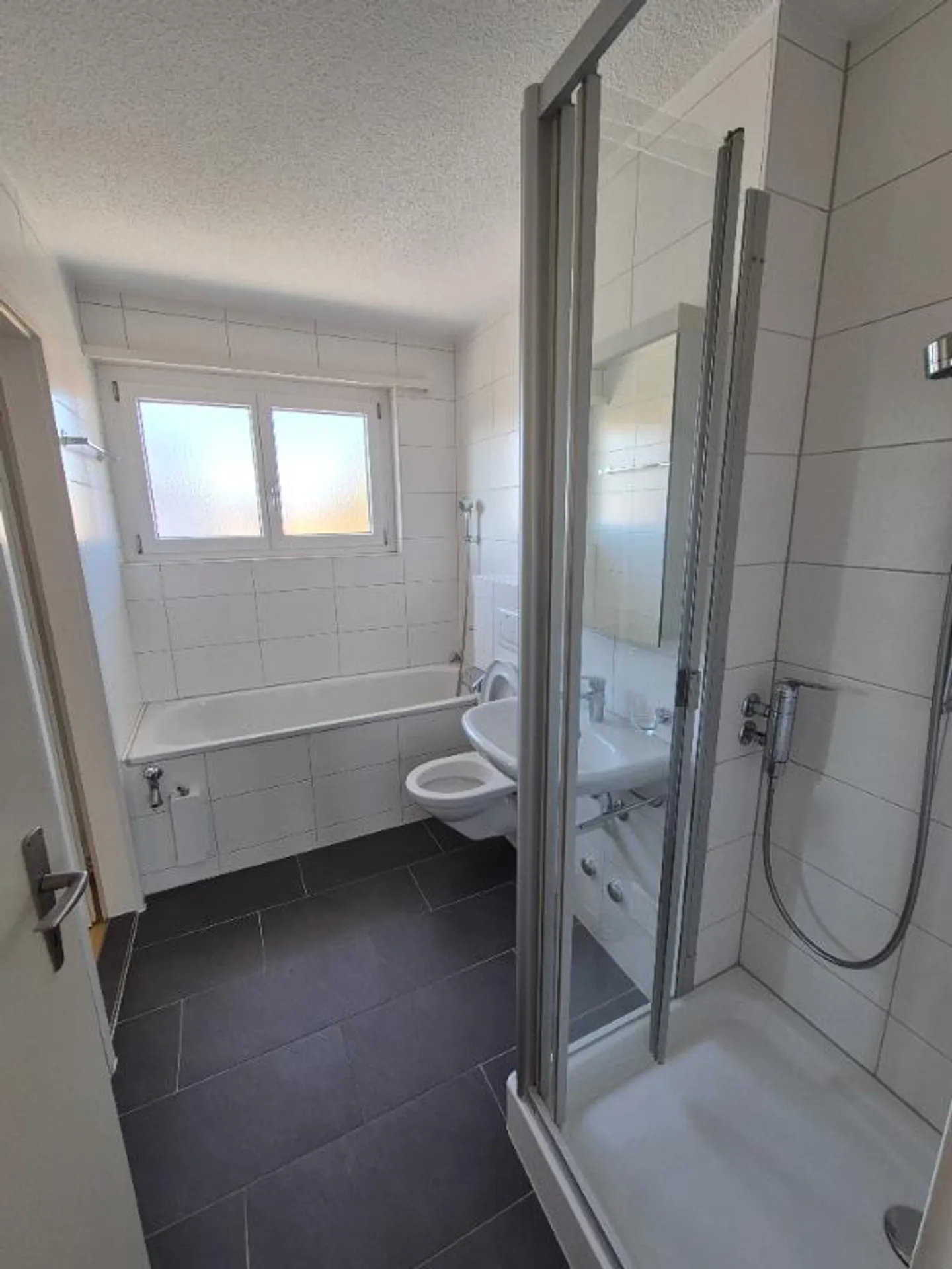 «modernisierte, stilechte, praktische 4.5 Zimmerwohnung» - Foto 7 von 9