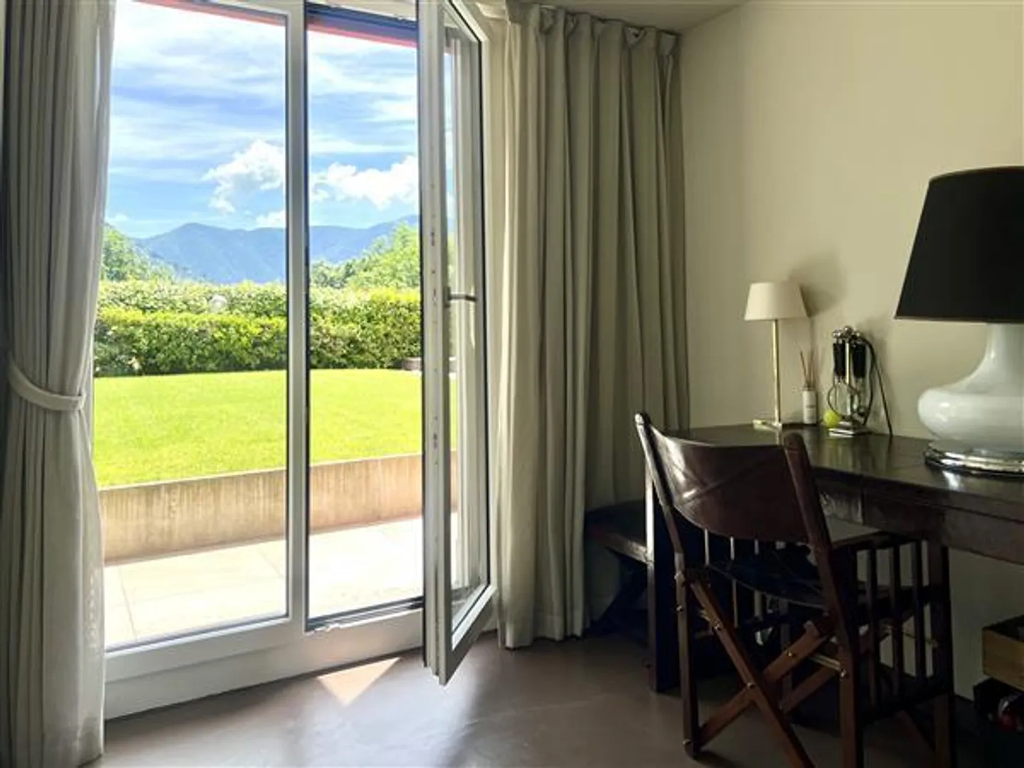 Lugano: 5.5 Room Apartment - Photo 11 of 13