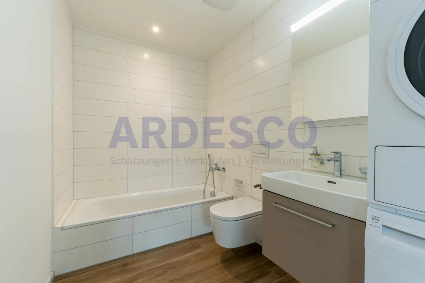 "Here Lives Life" - Photo 5 of 12