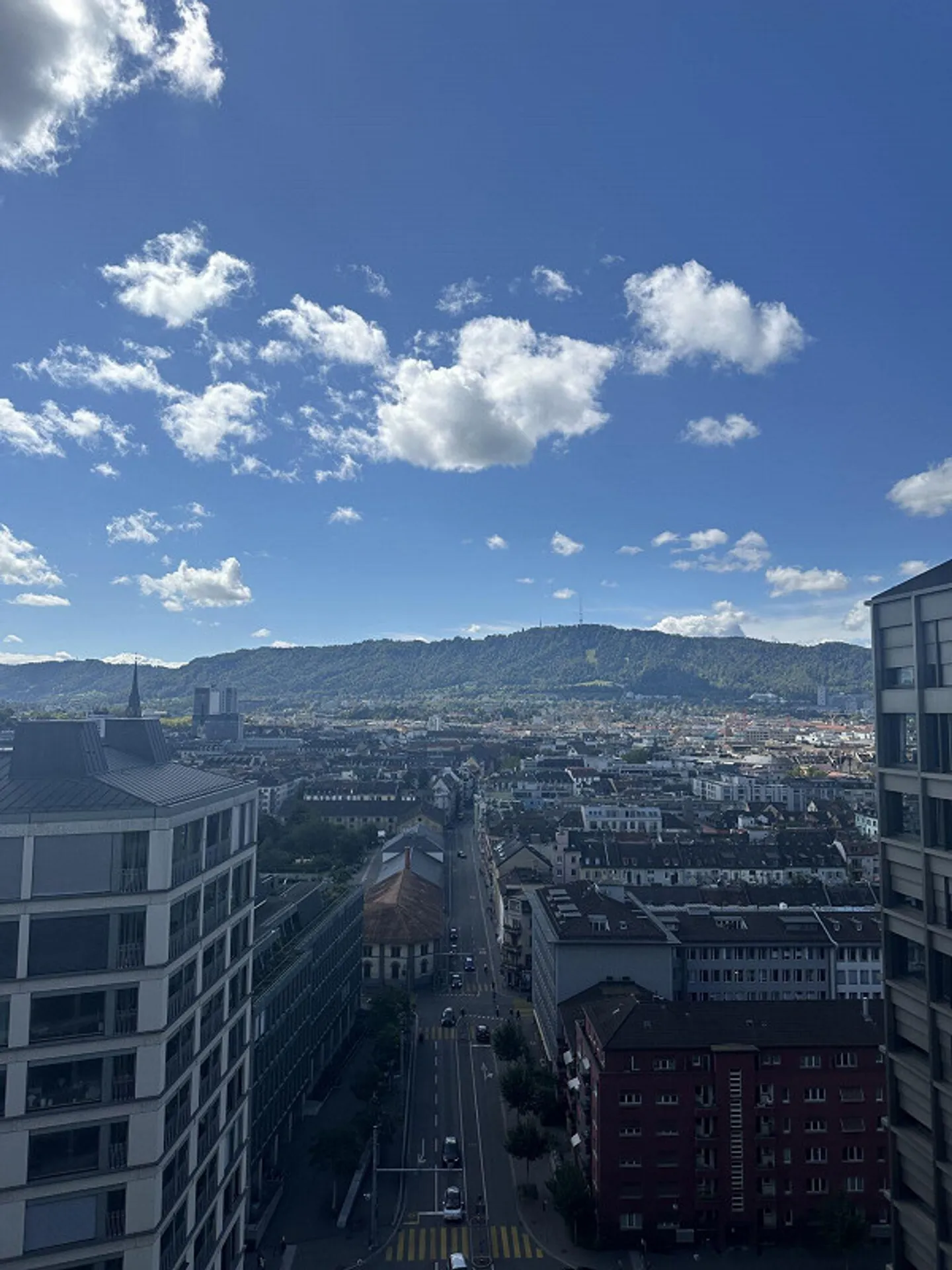 Europaallee - Appartamento di 4,5 stanze con vista spettacolare - Foto 1 di 8