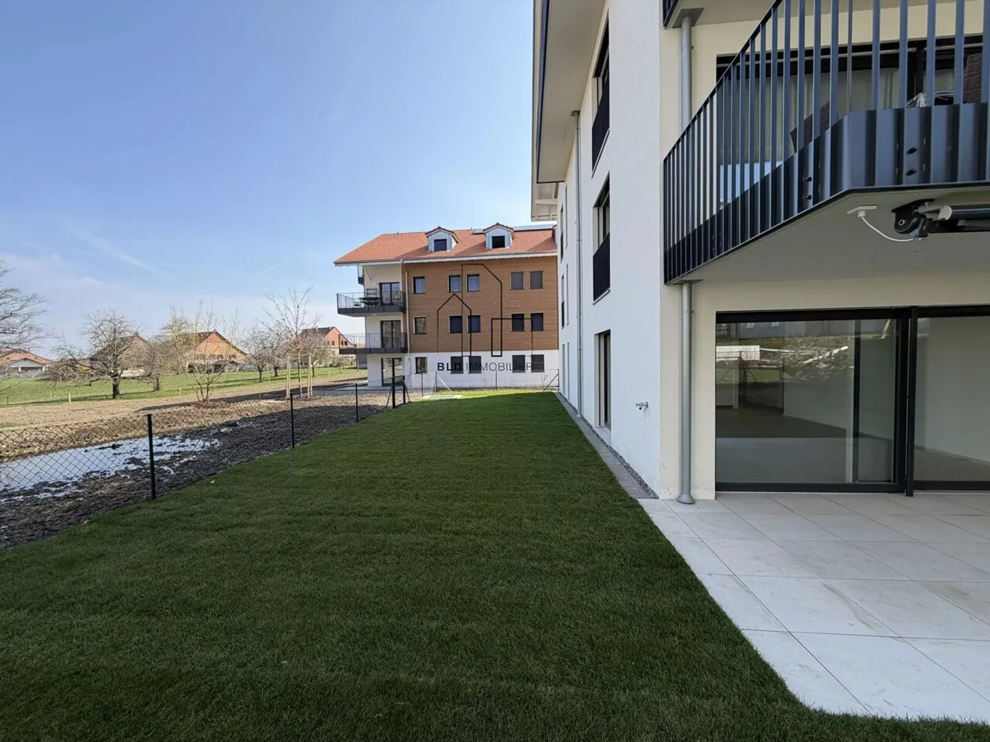 Charmante Wohnung mit Garten - Foto 2 von 7