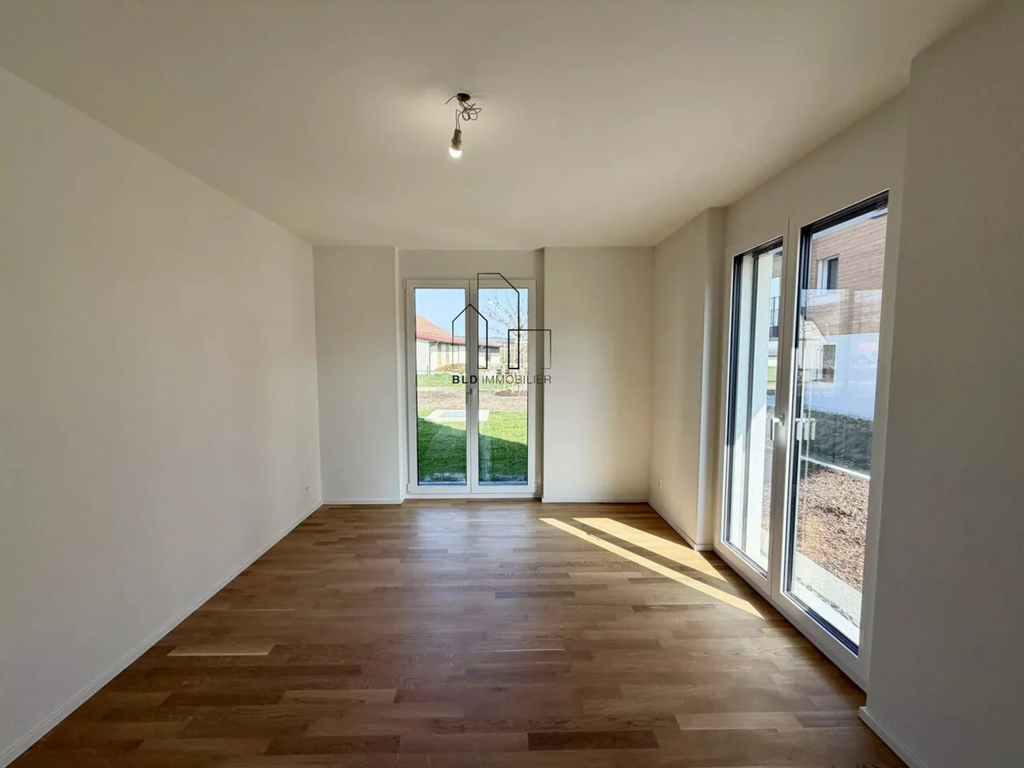 Charmante Wohnung mit Garten - Foto 4 von 7
