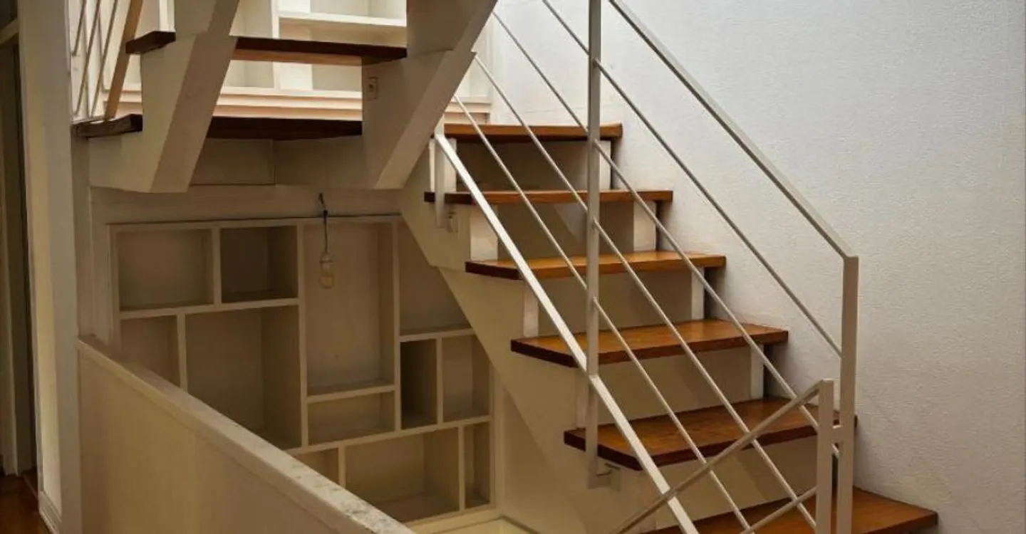 Appartement spacieux en triplex à Champel - Photo 7 sur 9