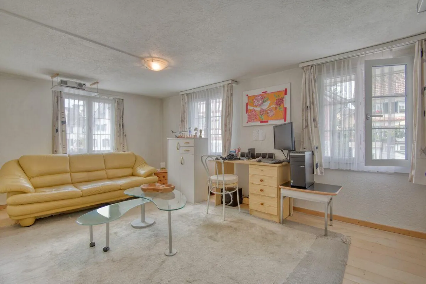 Nel centro del villaggio di Richterswil - 3 appartamenti, terrazza sul tetto e spazio per... - Foto 10 di 15