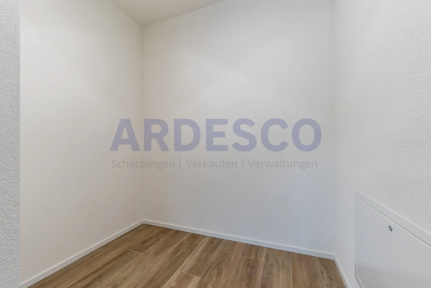 "Here Lives Life" - Photo 8 of 12