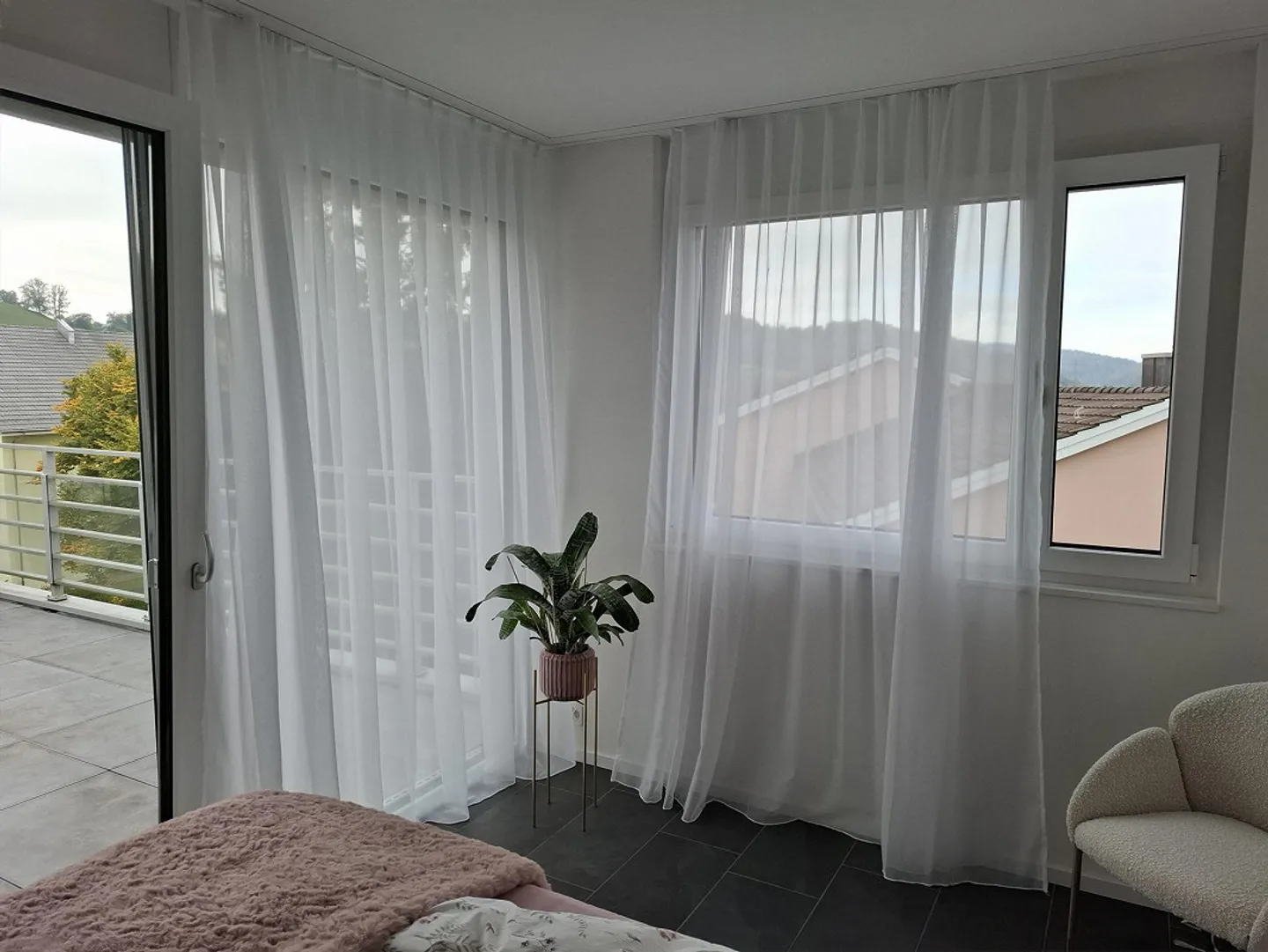 Moderne 2,5-Zimmerwohnung mit grossem Südwest-Balkon - Foto 5 von 9