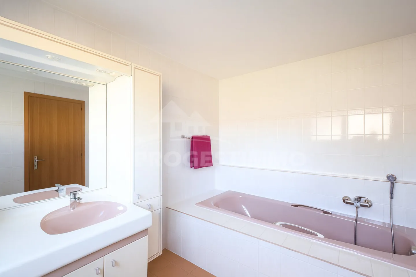 Maison 8 pièces - Photo 5 sur 13