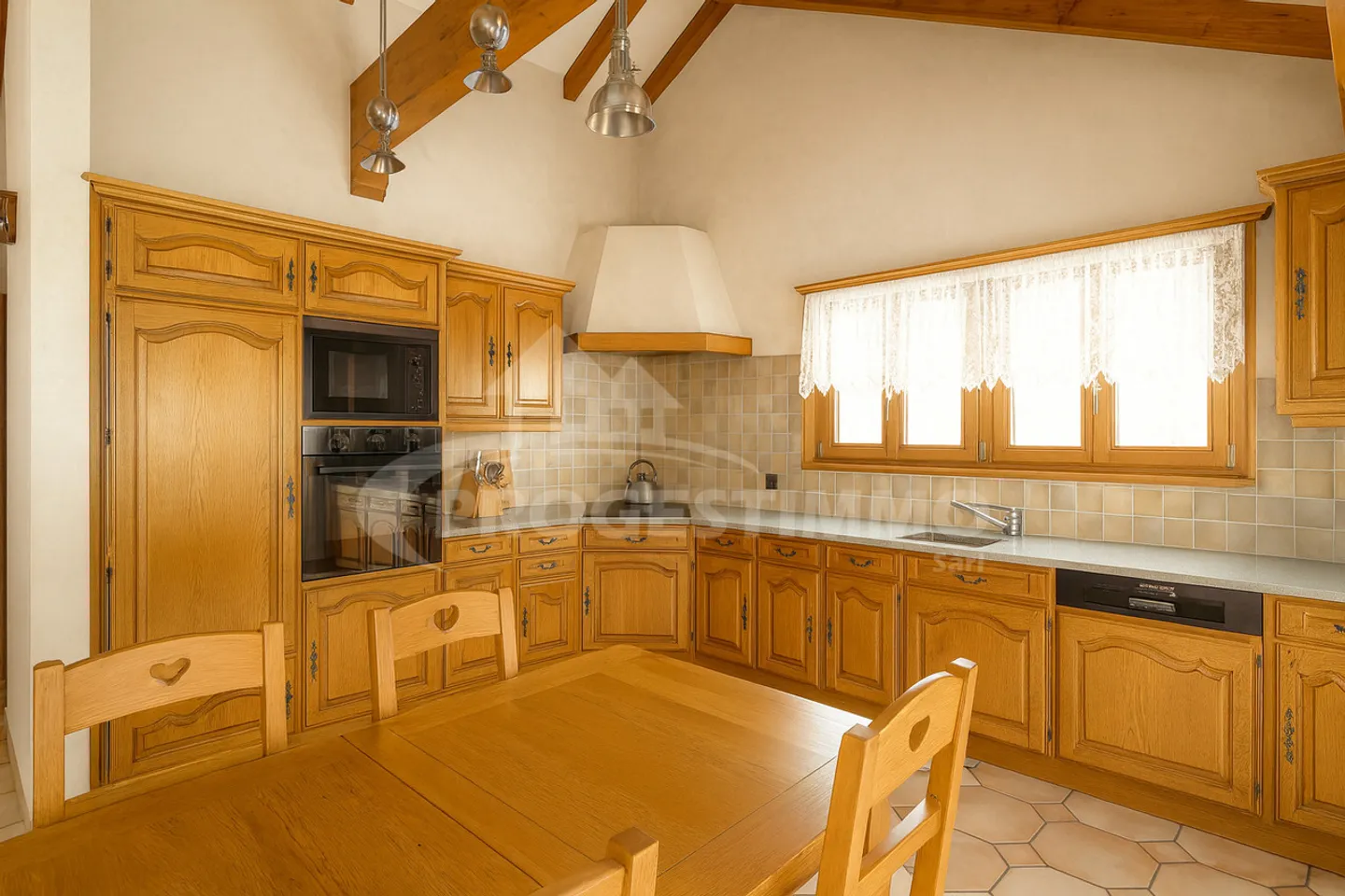 Maison 8 pièces - Photo 6 sur 13