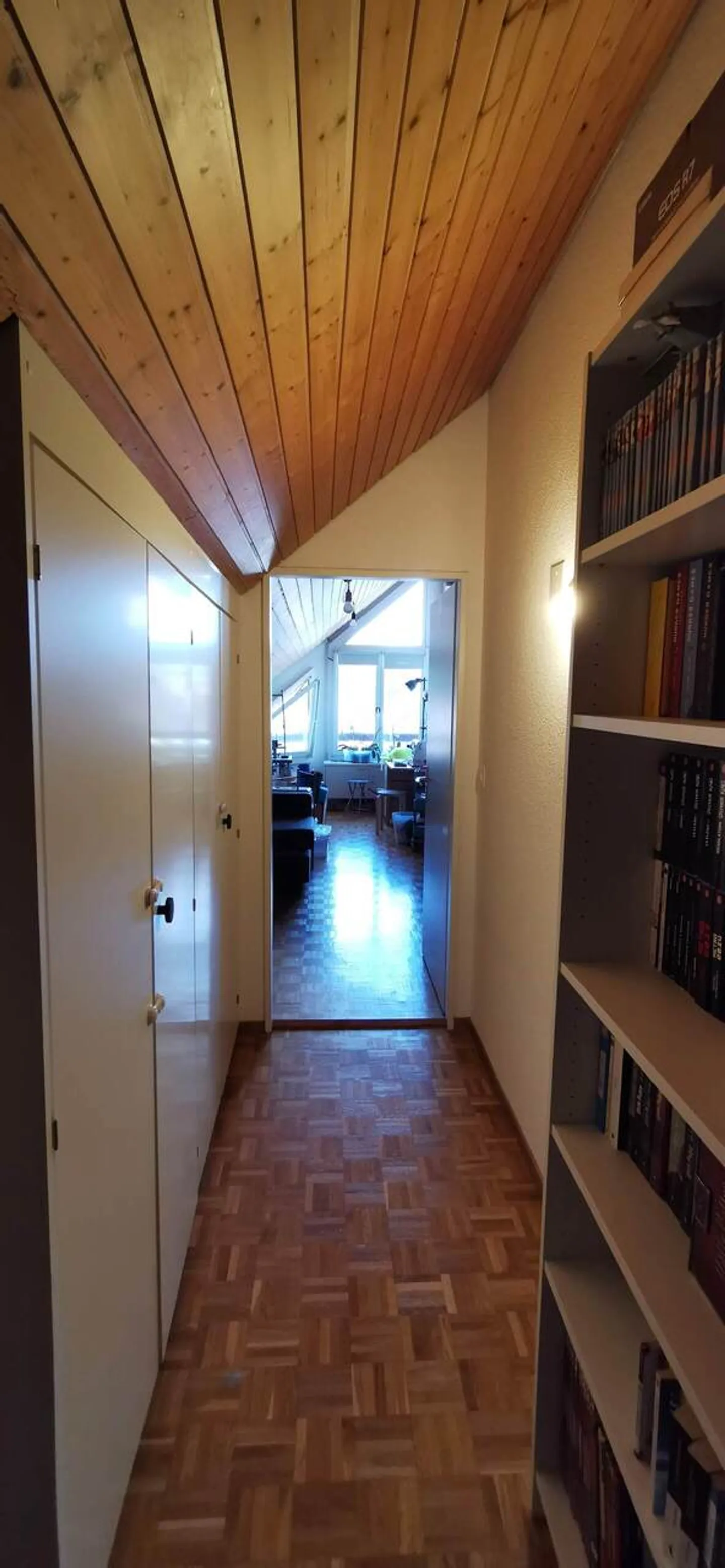 Apartment Yverdon-les-Bains - 3.5 rooms - Photo 3 of 12