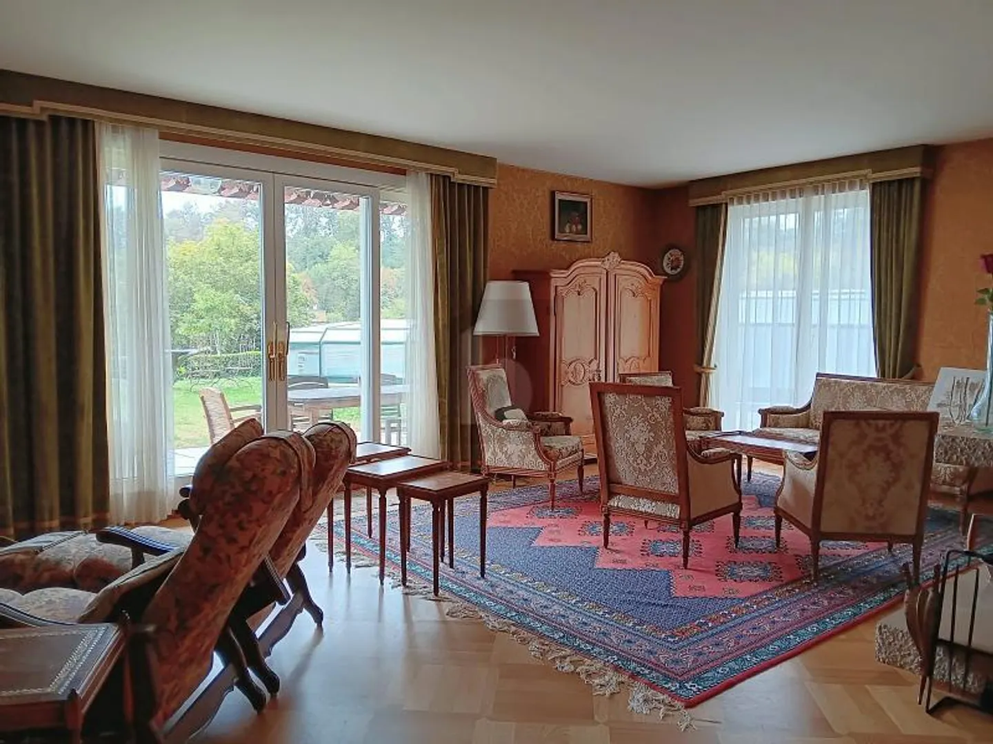 Maison Spacieuse avec Vue sur le Lac - Photo 3 sur 6