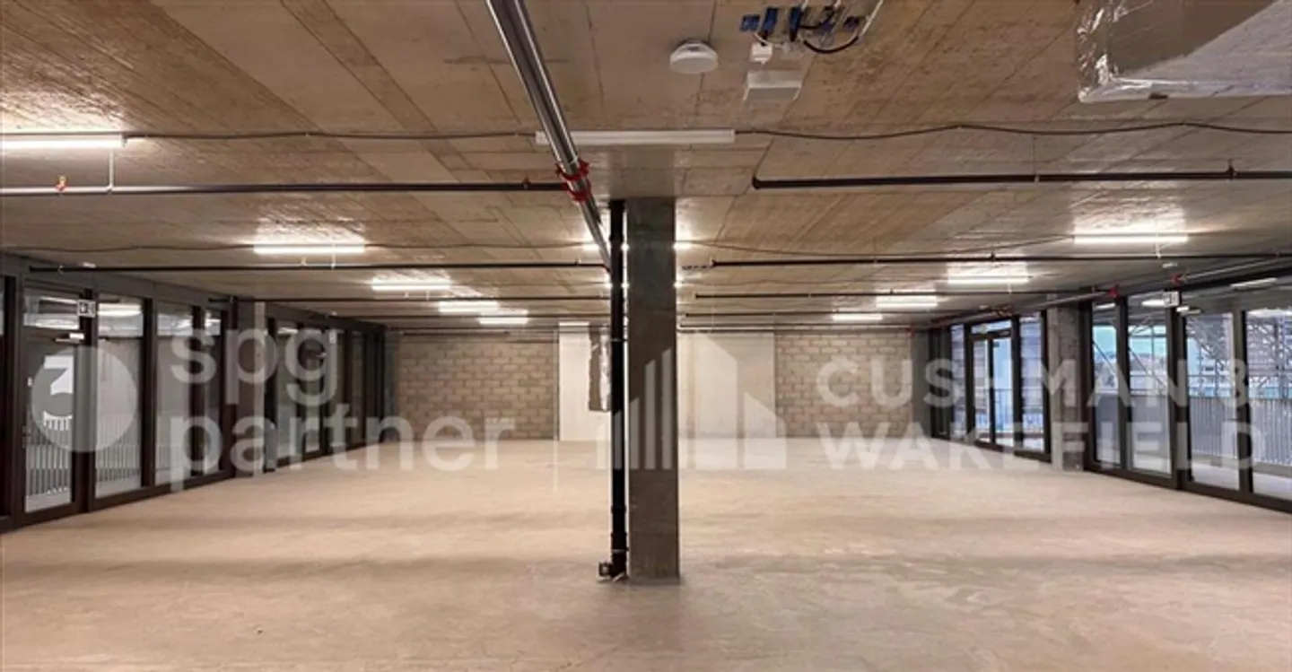 Espaces industriels et commerciaux - Photo 8 sur 11